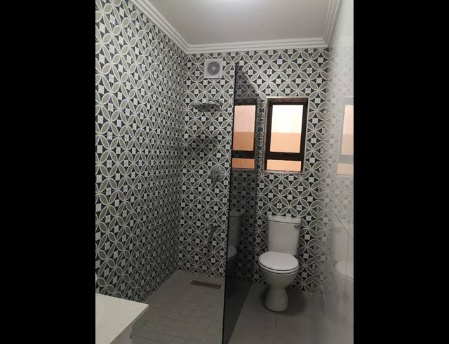 2 BEDROOM FLAT RENTED IN SYDENHAM